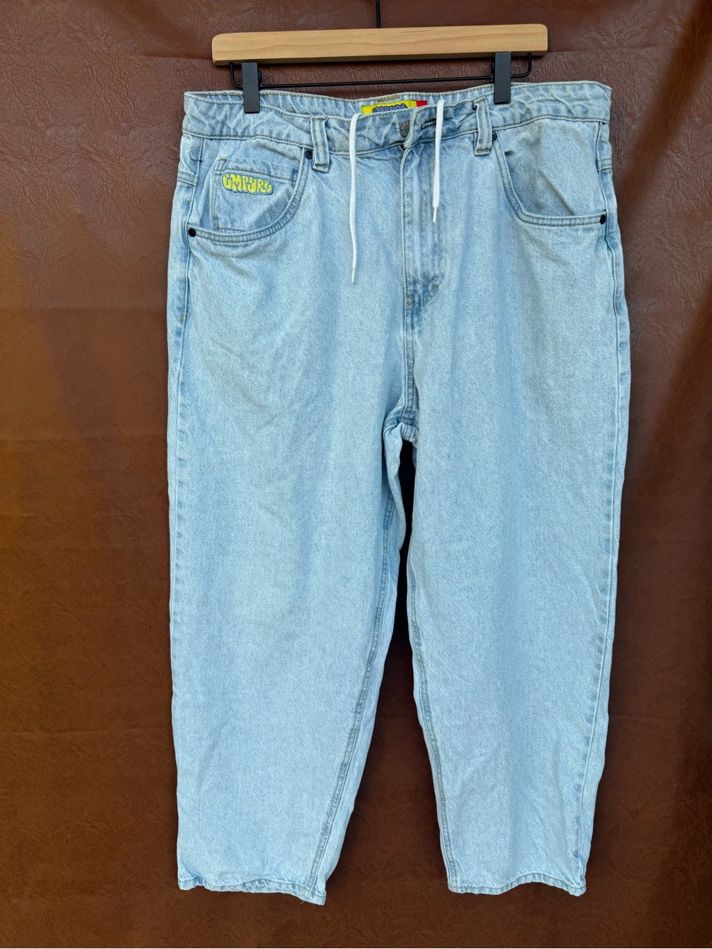 Empyre Women’s Y2K Baggy Wide Leg Jeans Light Wash Embroidered Size 34